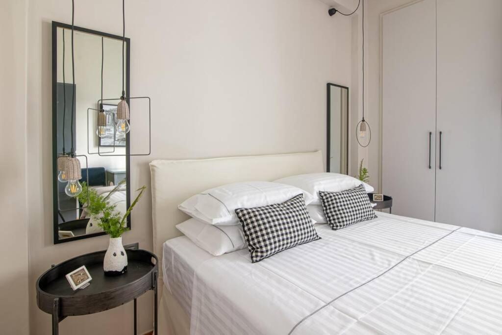 Ockto Luxurious Business Travel Apartment เอเธนส์ ภายนอก รูปภาพ